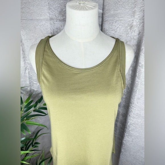 NEW We the Free Free People Women’s Relaxed Fit Tank Top in Olive Green Small - Picture 2 of 10